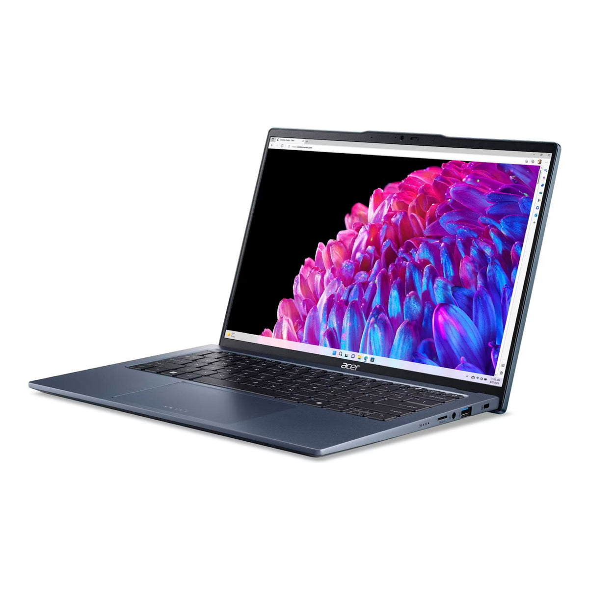 Swift Go 14 14" 2.8K OLED Laptop U5-125H 16GB 512GB W11H Blue (Refurbished)